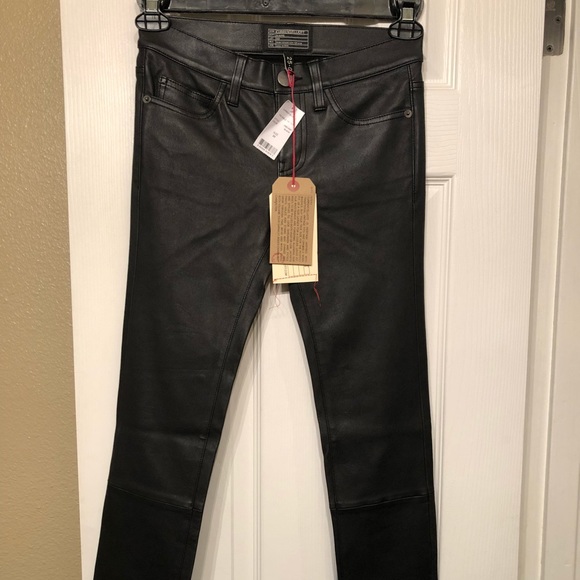 Current/Elliott Leather pants. Size 25. NWT!!!! - Picture 2 of 7